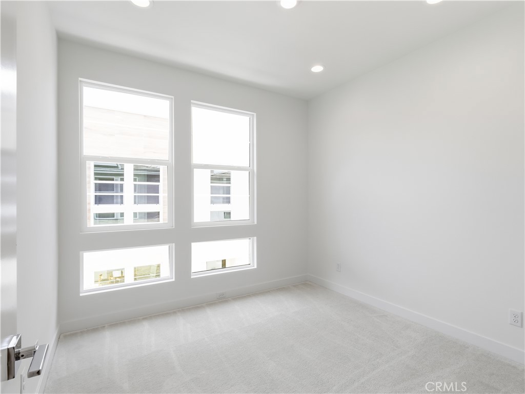 495 Verbena Way Montebello, CA 90640 - Photo 14 of 41 Bedroom 4