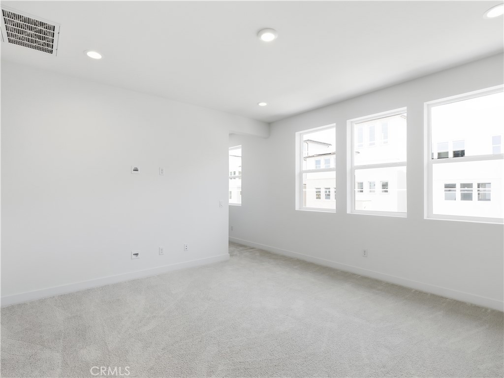 495 Verbena Way Montebello, CA 90640 - Photo 18 of 41 Bedroom 8