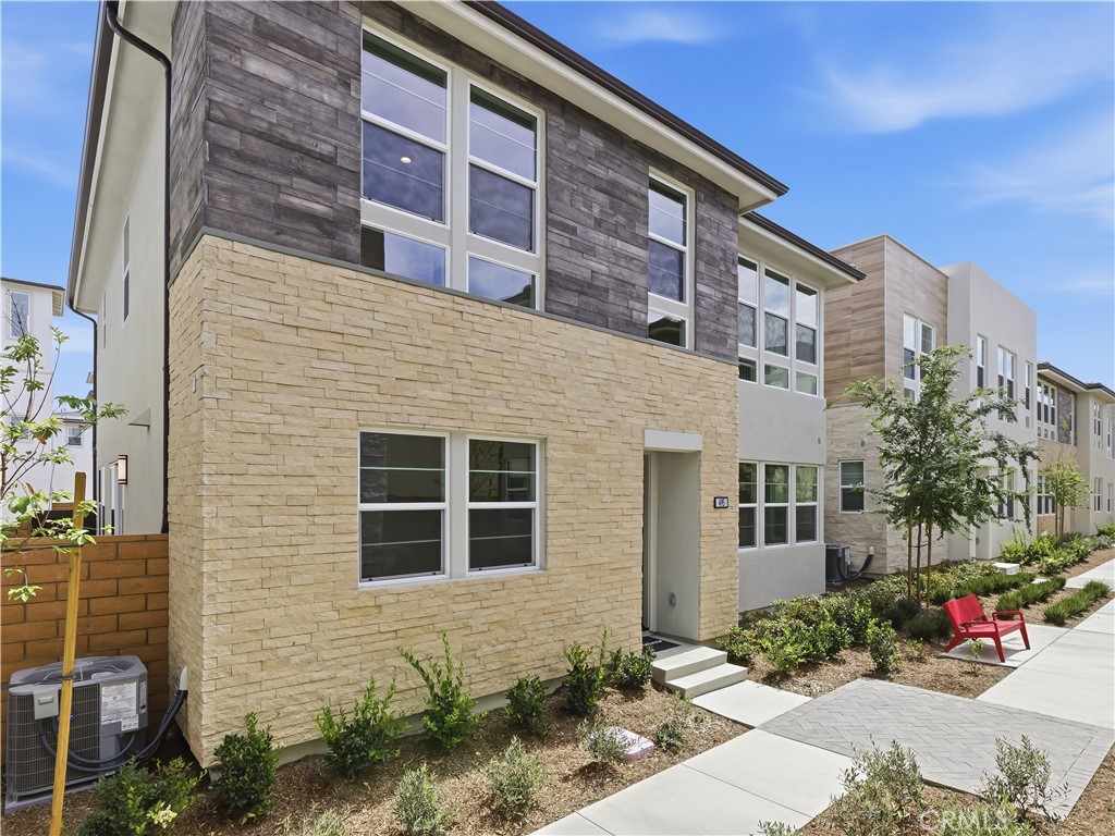 495 Verbena Way Montebello, CA 90640 - Photo 2 of 41 Exterior 2