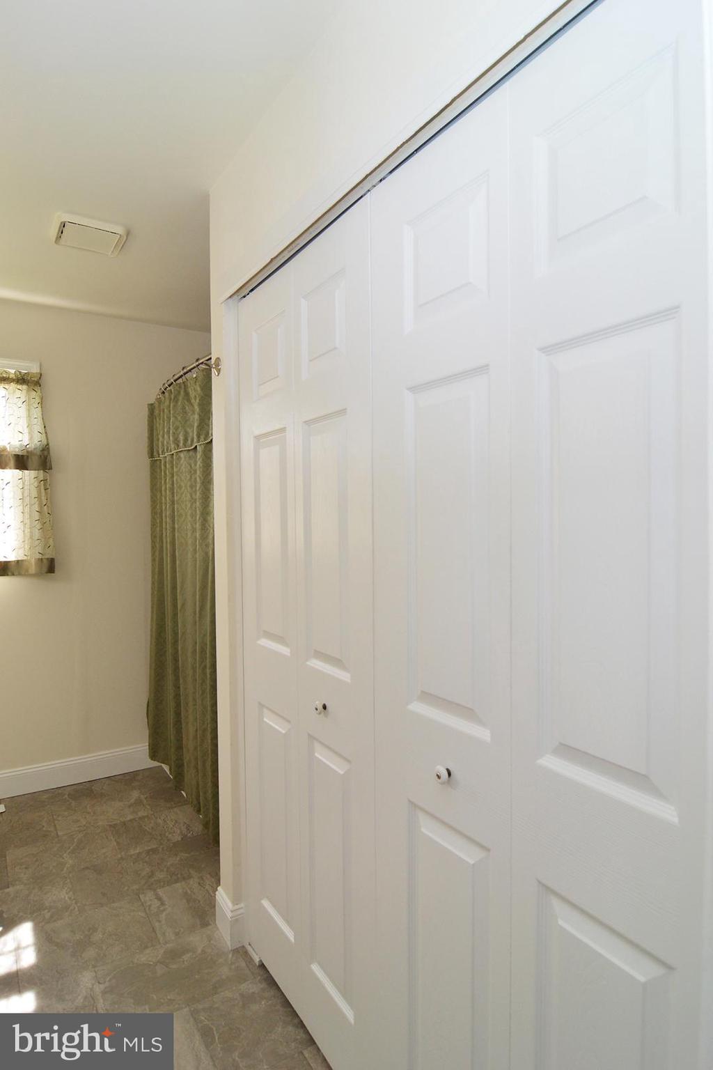 4476 Pheasant Run Reading, PA 19606 - Photo 16 of 31 Gallery Image 16