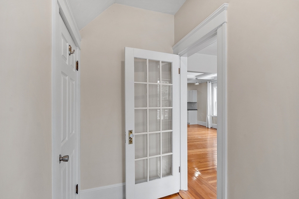 920 Pleasant Street, Unit 1 Worcester, MA 01602 - Photo 8 of 34