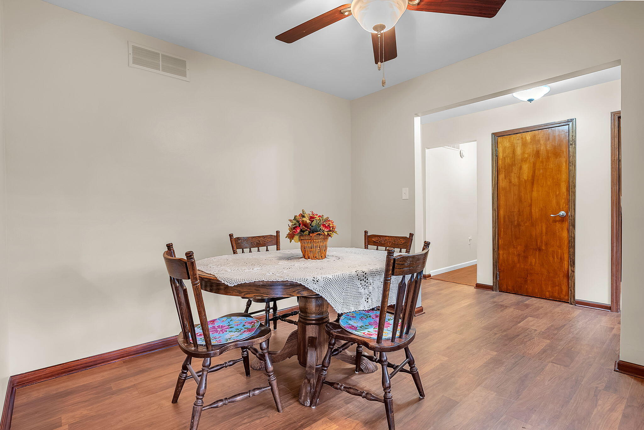 10338 O Reilly Drive Rensselaer, IN 47978 - Photo 13 of 41 2048x1368