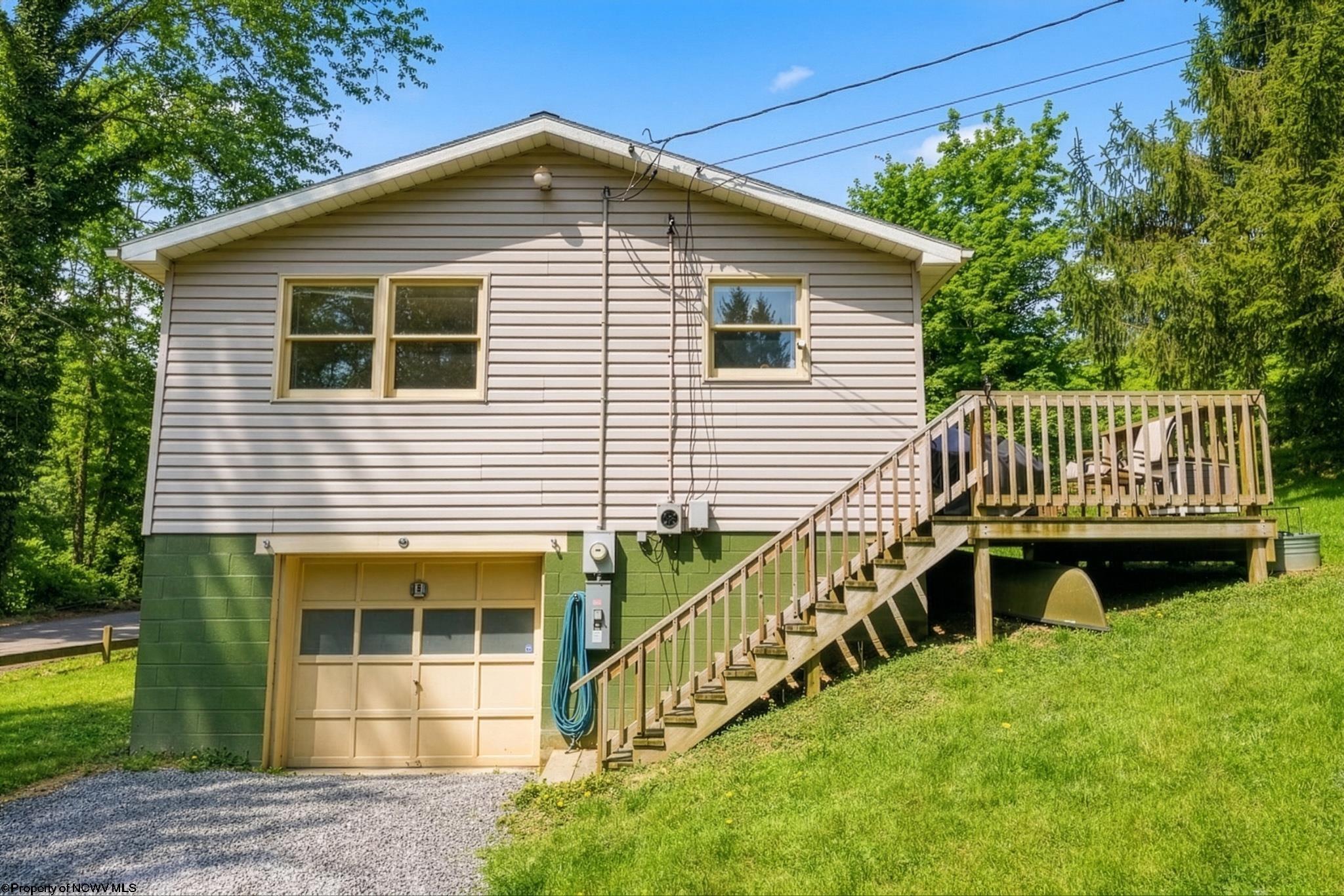 44 Lower Booth Road Morgantown, WV 26501 - Photo 4 of 30 Gallery Image 4