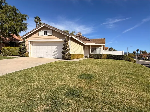 $3,100 | 31060 Ruidosa Street, Temecula, CA 92592