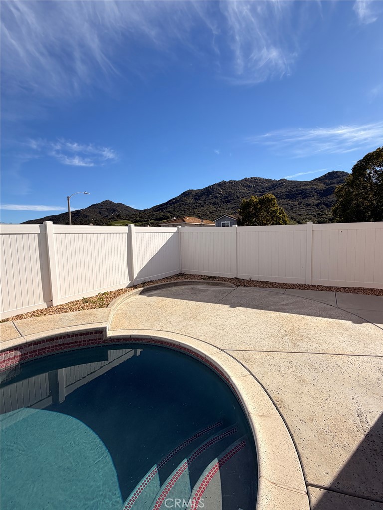 31060 Ruidosa Street Temecula, CA 92592 - Photo 12 of 14