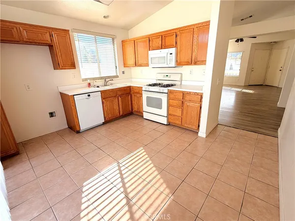 $3,100 | 31060 Ruidosa Street, Temecula, CA 92592