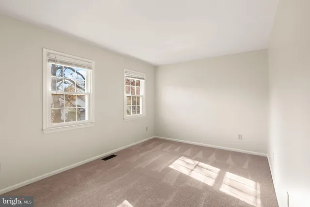 $3,400 | 13814 Leighfield Street, Chantilly, VA 20151