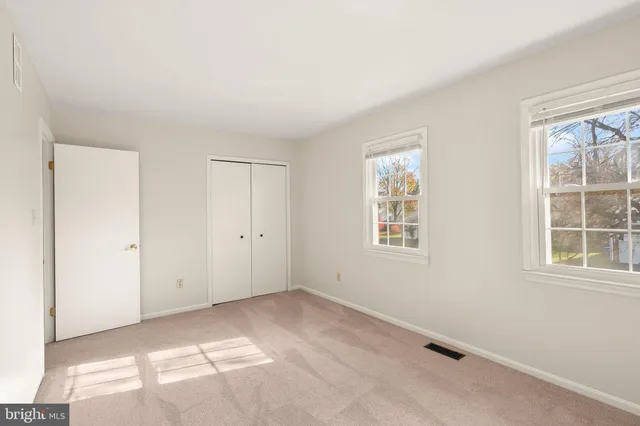 $3,400 | 13814 Leighfield Street, Chantilly, VA 20151