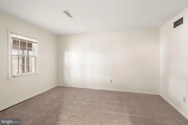 $3,400 | 13814 Leighfield Street, Chantilly, VA 20151