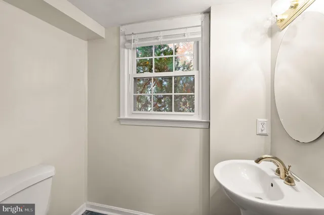 $3,400 | 13814 Leighfield Street, Chantilly, VA 20151