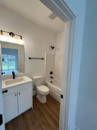 $2,795 | 959 Montague Place, Chattanooga, TN 37408