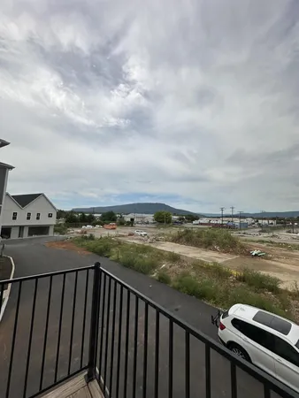 $2,795 | 959 Montague Place, Chattanooga, TN 37408