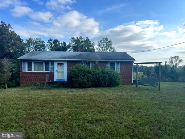 $295,000 | 5424 North Seminole Trail, Brightwood, VA 22715