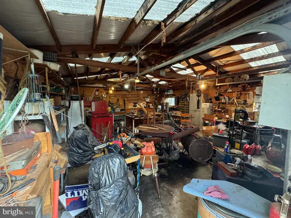 $295,000 | 5424 North Seminole Trail, Brightwood, VA 22715