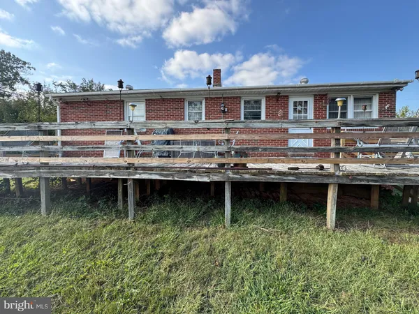 $295,000 | 5424 North Seminole Trail, Brightwood, VA 22715