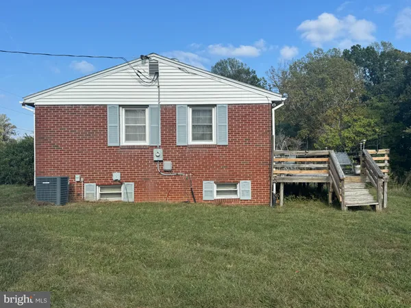 $295,000 | 5424 North Seminole Trail, Brightwood, VA 22715