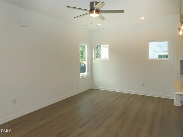 $1,995 | 112 North Guthrie Avenue, Unit A, Durham, NC 27703