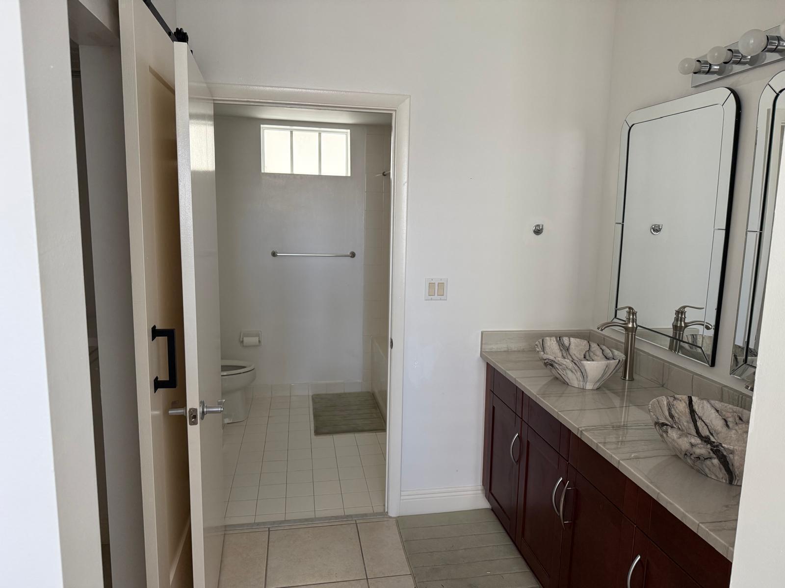7275 Southwest 90th Way, Unit G311 Miami, FL 33156 - Photo 12 of 17 mstrbath