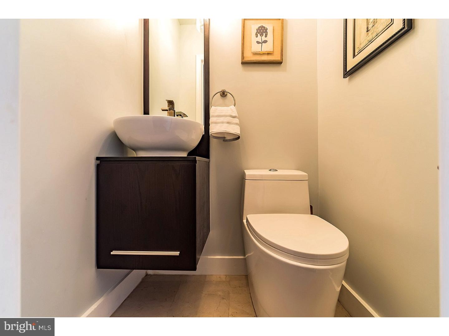 309 North 3rd Street, Unit C Philadelphia, PA 19106 - Photo 14 of 25