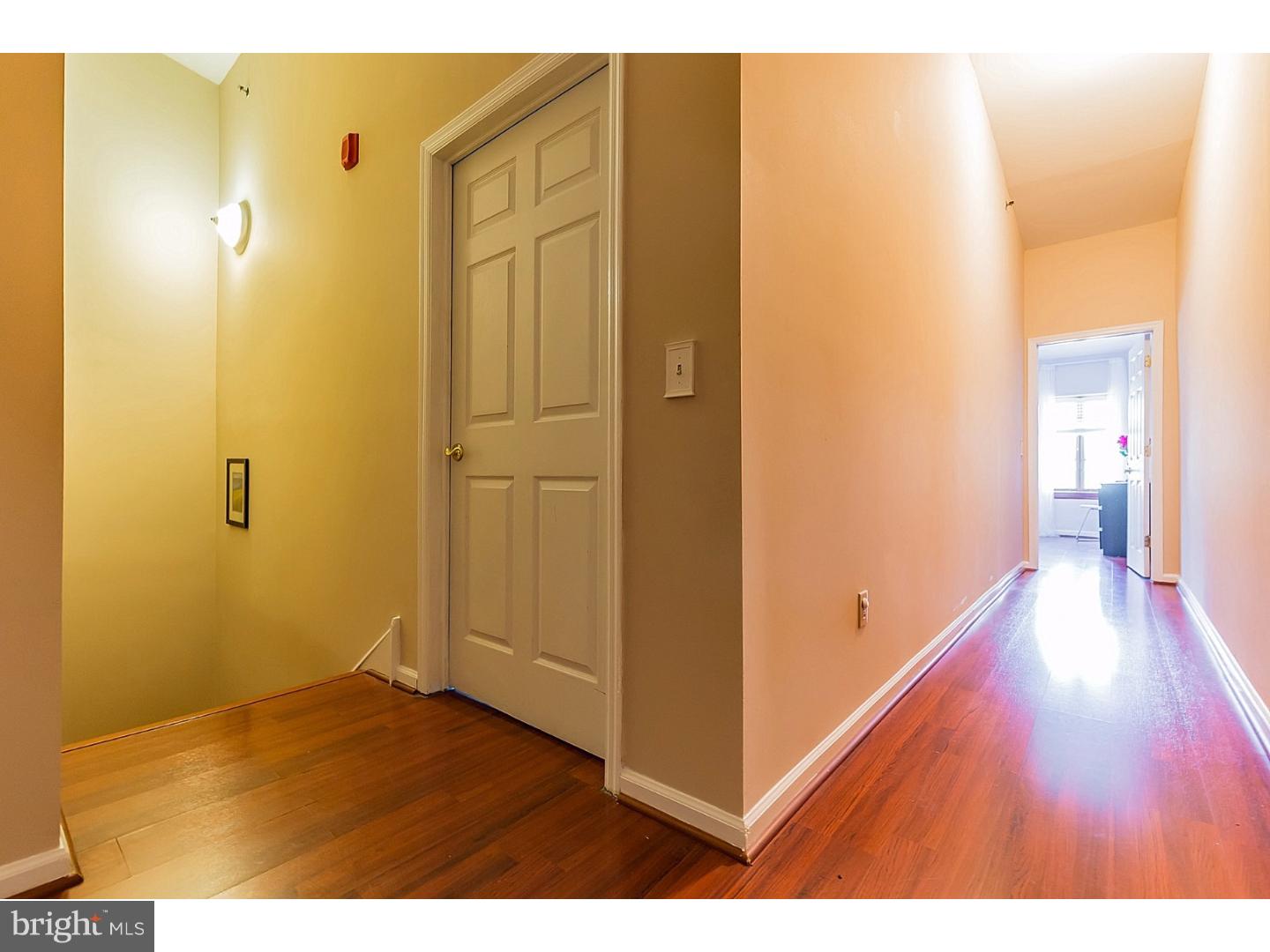 309 North 3rd Street, Unit C Philadelphia, PA 19106 - Photo 21 of 25