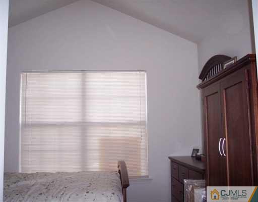 234 Hawthorne Road North Brunswick, NJ 08902 - Photo 7 of 8 Gallery Image 7