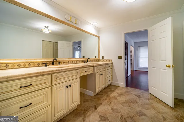 $3,900 | 3926 Clubland Drive, Marietta, GA 30068