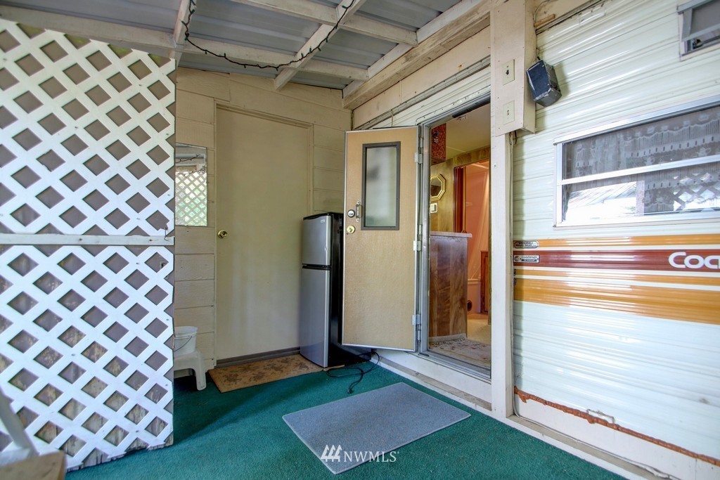 145-1 Goldrush Road Deming, WA 98244 - Photo 4 of 25 Gallery Image 4