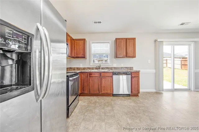 $268,000 | 1208 Piper Court, Hope Mills, NC 28348