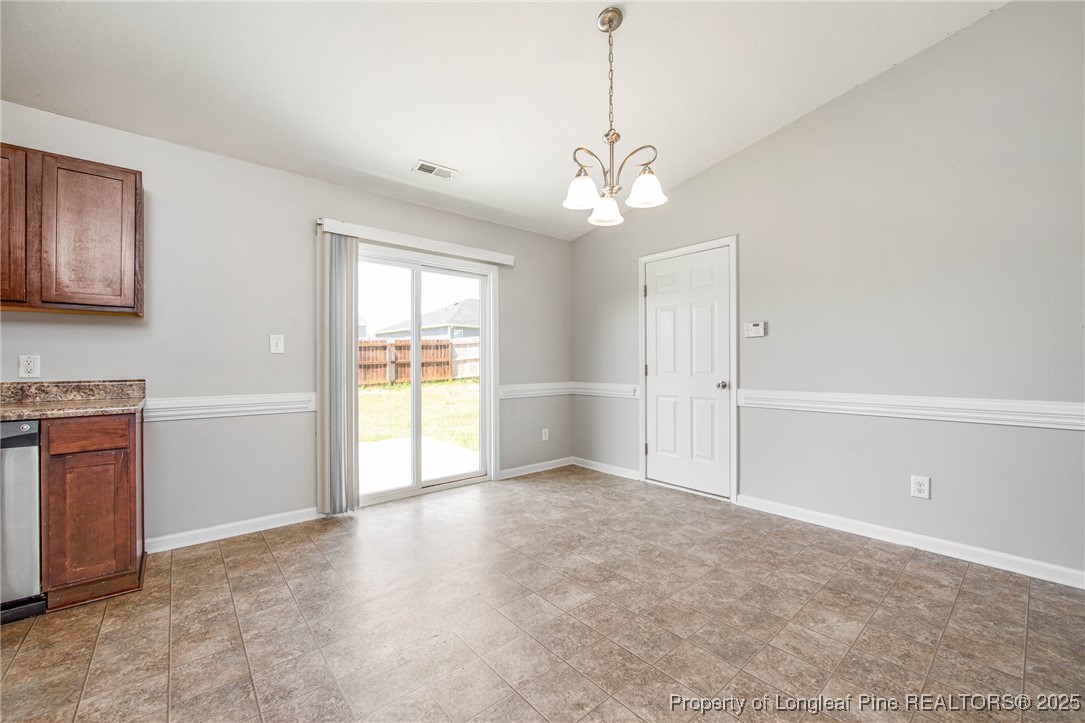 1208 Piper Court Hope Mills, NC 28348 - Photo 9 of 29