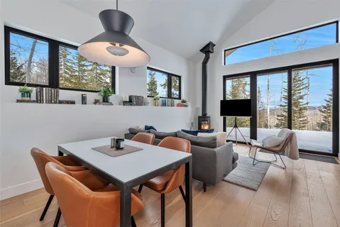 $1,250,000 | 24700 Lone Tooth Trail, Oak Creek, CO 80467