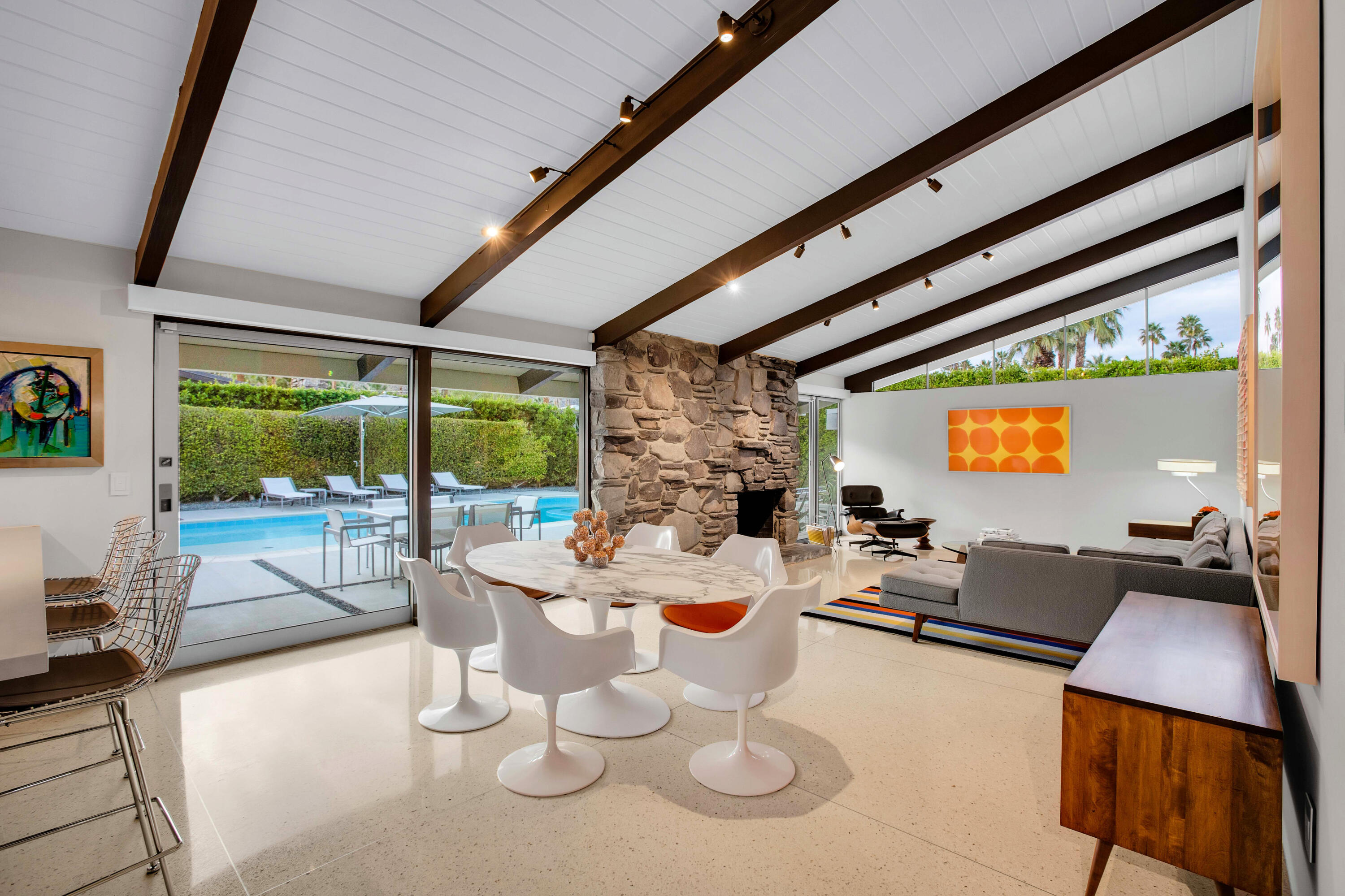 992 East La Jolla Road Palm Springs, CA 92264 - Photo 12 of 83 13