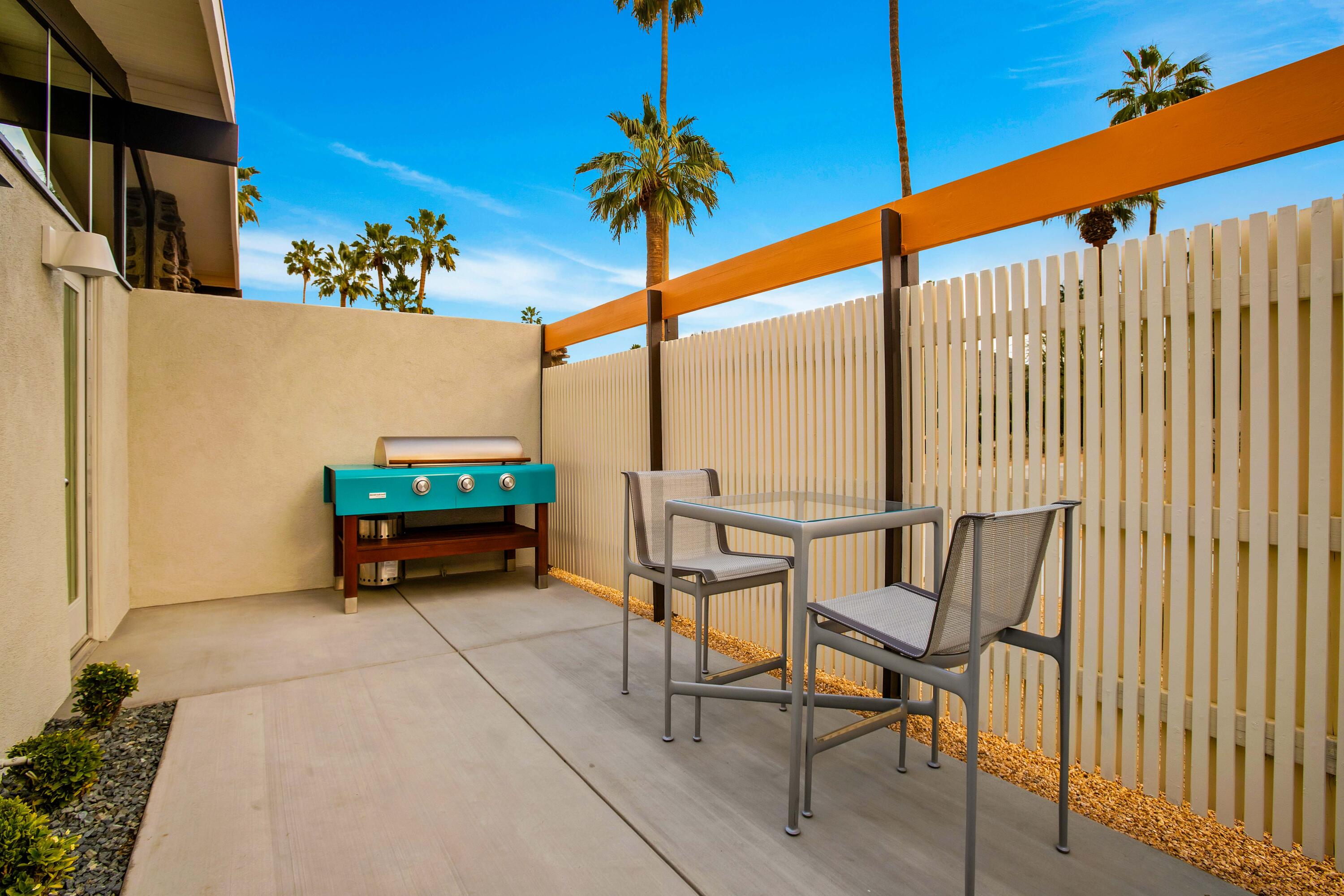 992 East La Jolla Road Palm Springs, CA 92264 - Photo 35 of 83 36