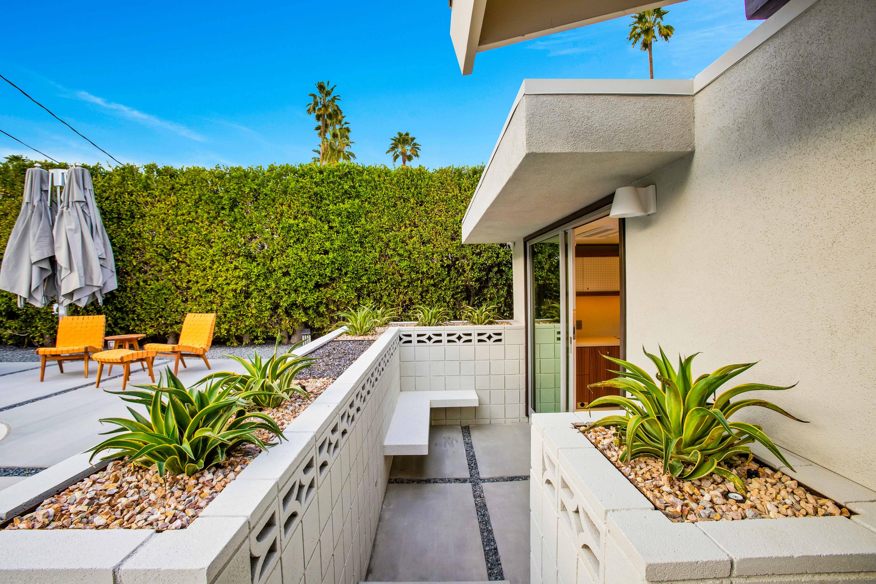 992 East La Jolla Road Palm Springs, CA 92264 - Photo 39 of 83 40