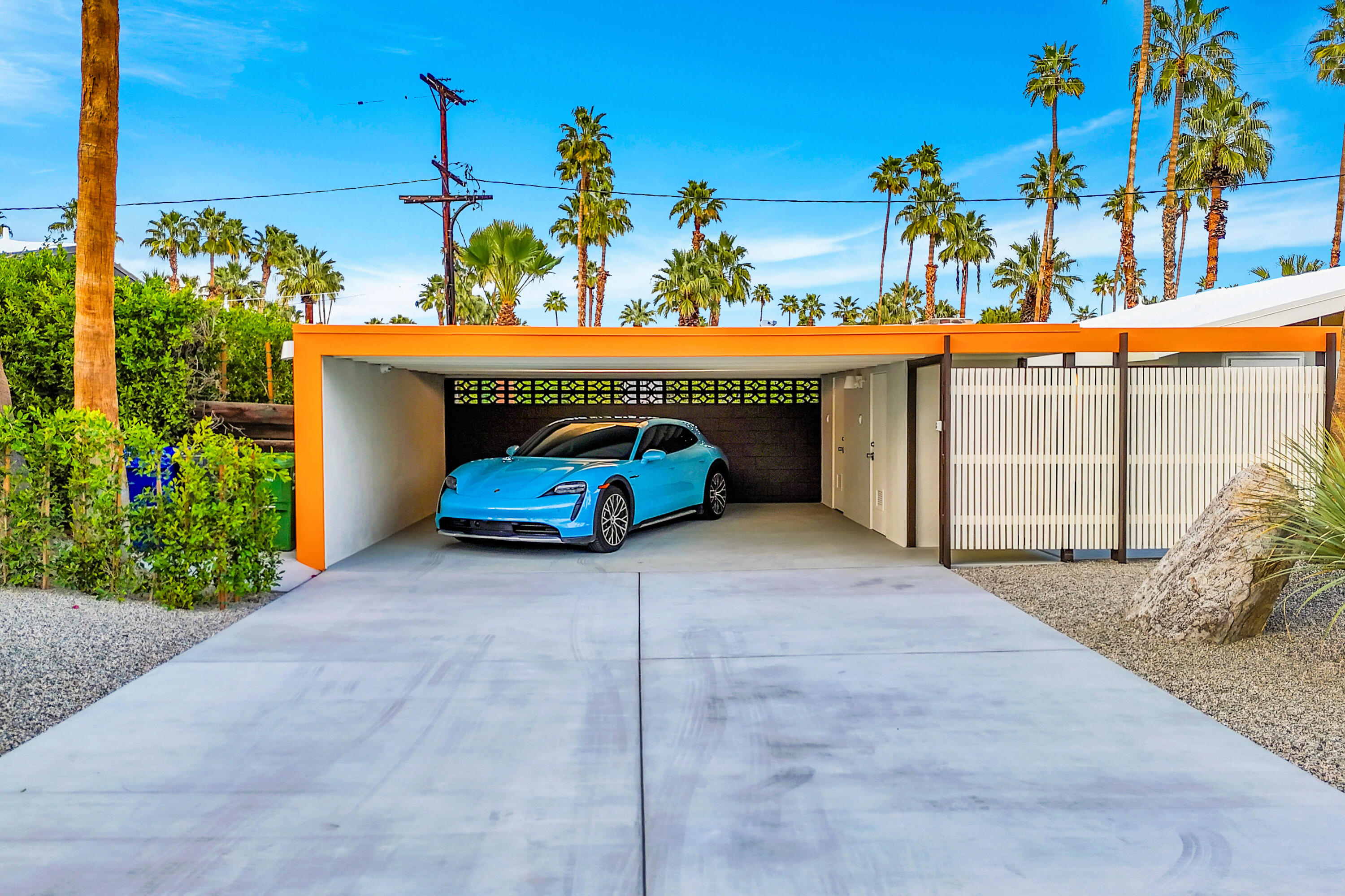 992 East La Jolla Road Palm Springs, CA 92264 - Photo 4 of 83 05
