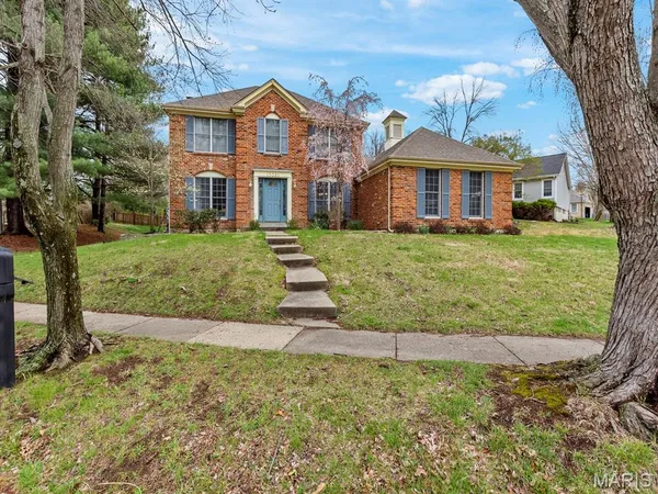 $519,900 | 13081 Greenbough Drive, St. Louis, MO 63146