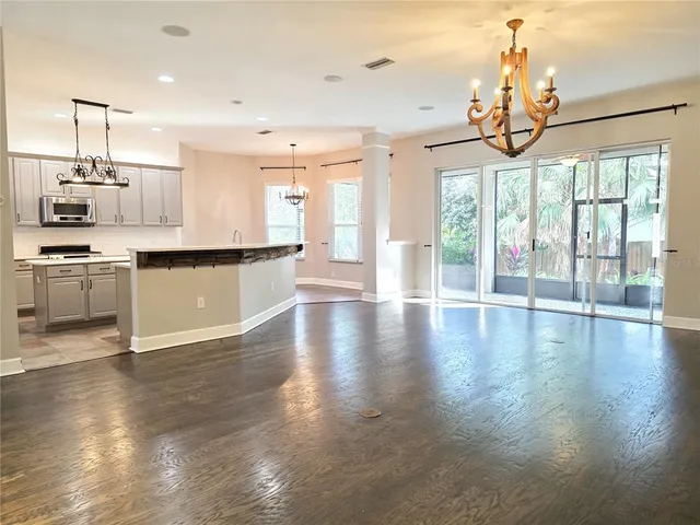 $3,650 | 511 Crowned Eagle Court, Valrico, FL 33594