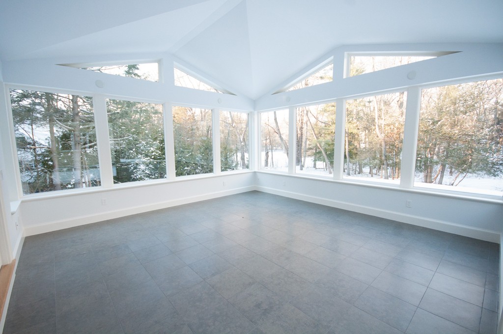 102 Byron Road Weston, MA 02493 - Photo 6 of 14