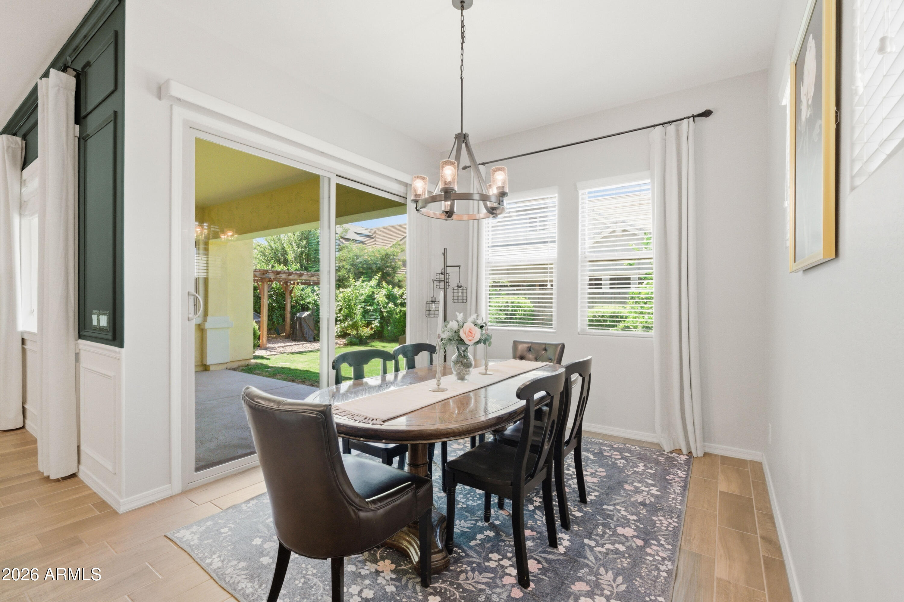 4331 East Wheaton Street Gilbert, AZ 85295 - Photo 4 of 83 3m dining area