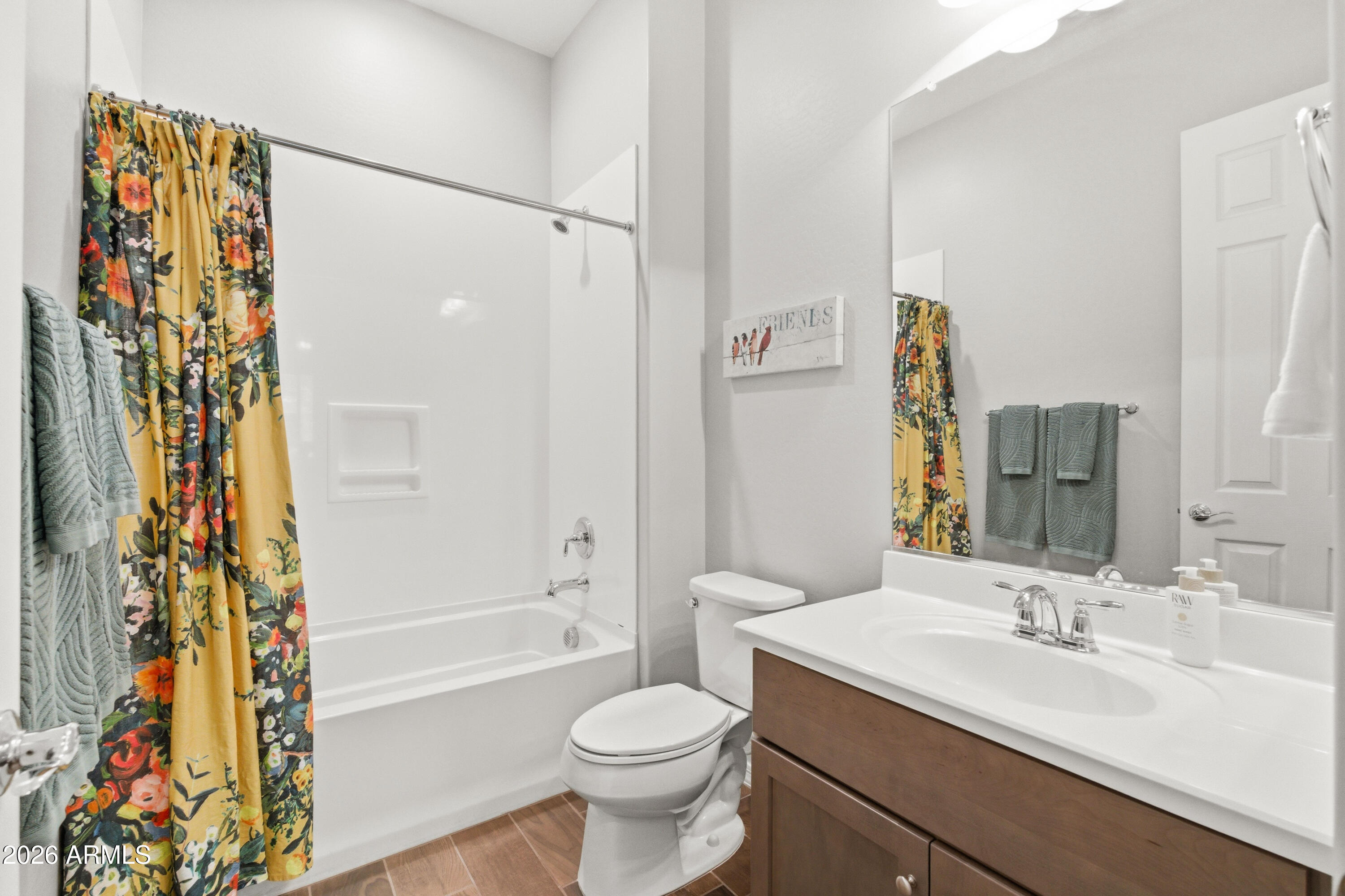 4331 East Wheaton Street Gilbert, AZ 85295 - Photo 45 of 83 5c guest bathroom 1