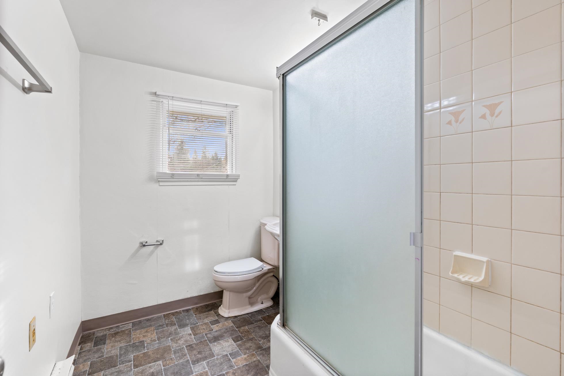 603 South Dearborn Road Spokane, WA 99212 - Photo 12 of 17 Gallery Image 12