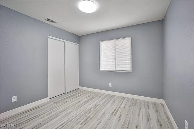 $2,150 | 1845 Navajo Lake Way, Las Vegas, NV 89128