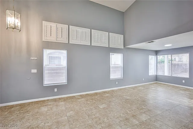 $2,150 | 1845 Navajo Lake Way, Las Vegas, NV 89128