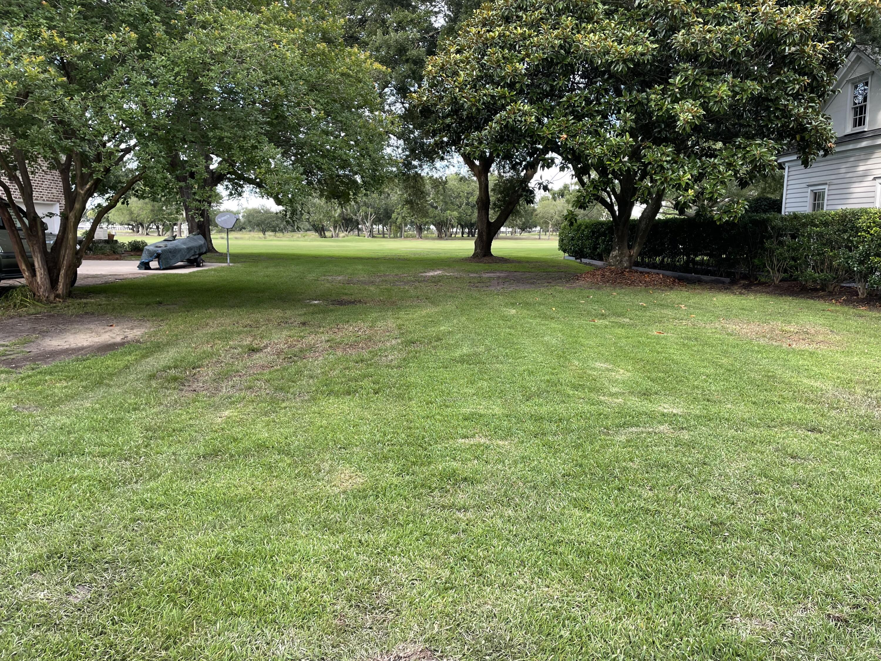 1445 Burningtree Road Charleston, SC 29412 - Photo 29 of 34 627E26F5-0957-4084-96E1-305997137560