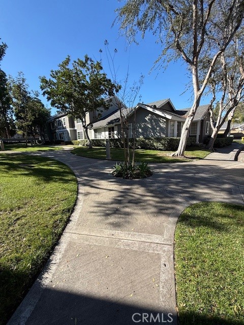 63 Thicket Irvine, CA 92614 - Photo 7 of 60