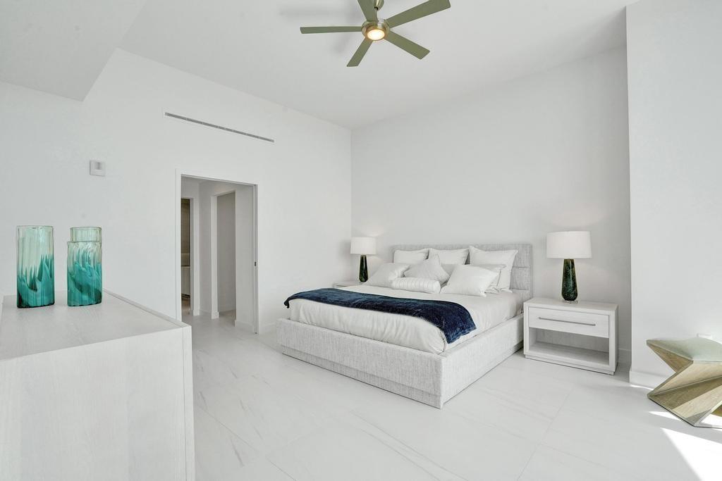 900 North Ocean Boulevard, Unit 302 Pompano Beach, FL 33062 - Photo 18 of 62