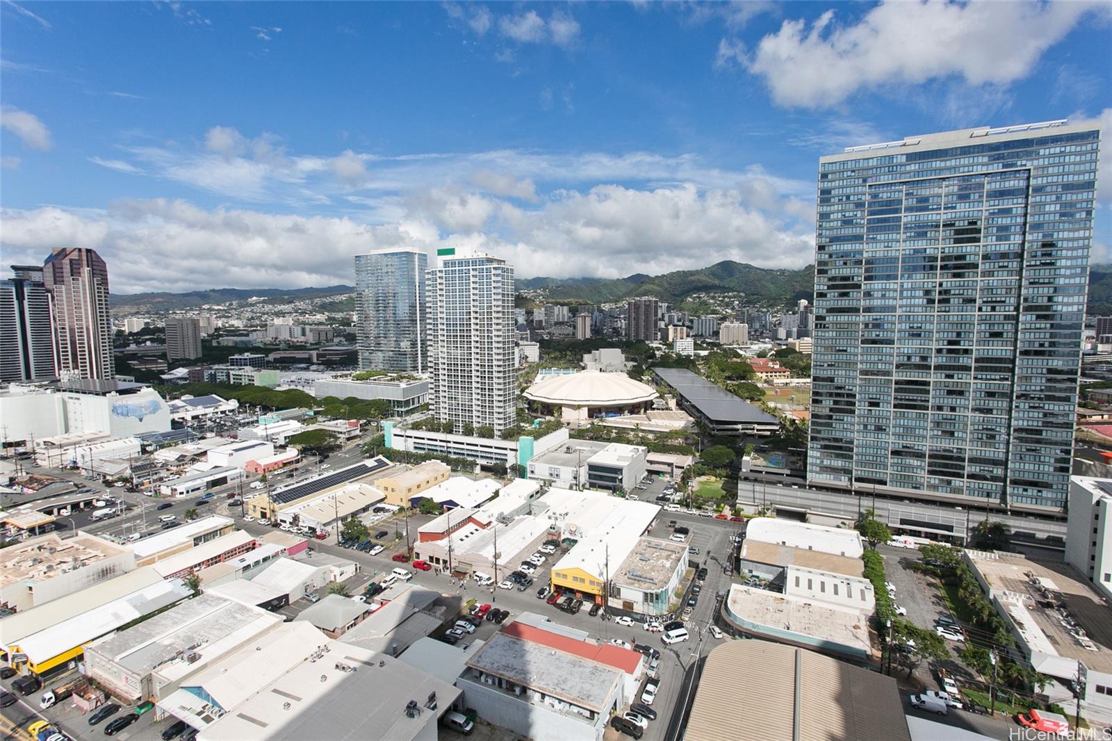 987 Queen Street, Unit 2516 Honolulu, HI 96814 - Photo 11 of 23