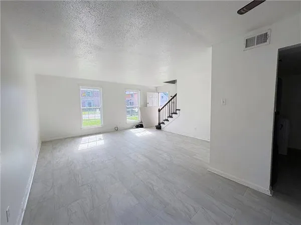 $1,600 | 1925 Elizardi Boulevard, New Orleans, LA 70114