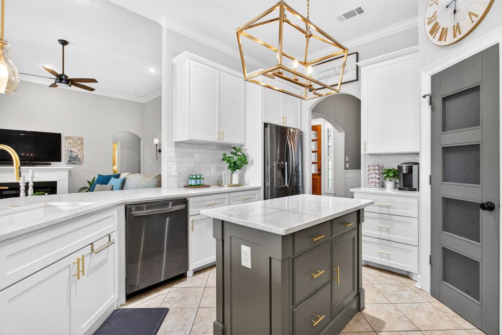 128 Canyon Ridge Trail Aledo, TX 76008 - Photo 14 of 40 TOTALLY remodeled kitchen; new cabinets, hardware, quartz counters, sink, faucet, backsplash, appliances...