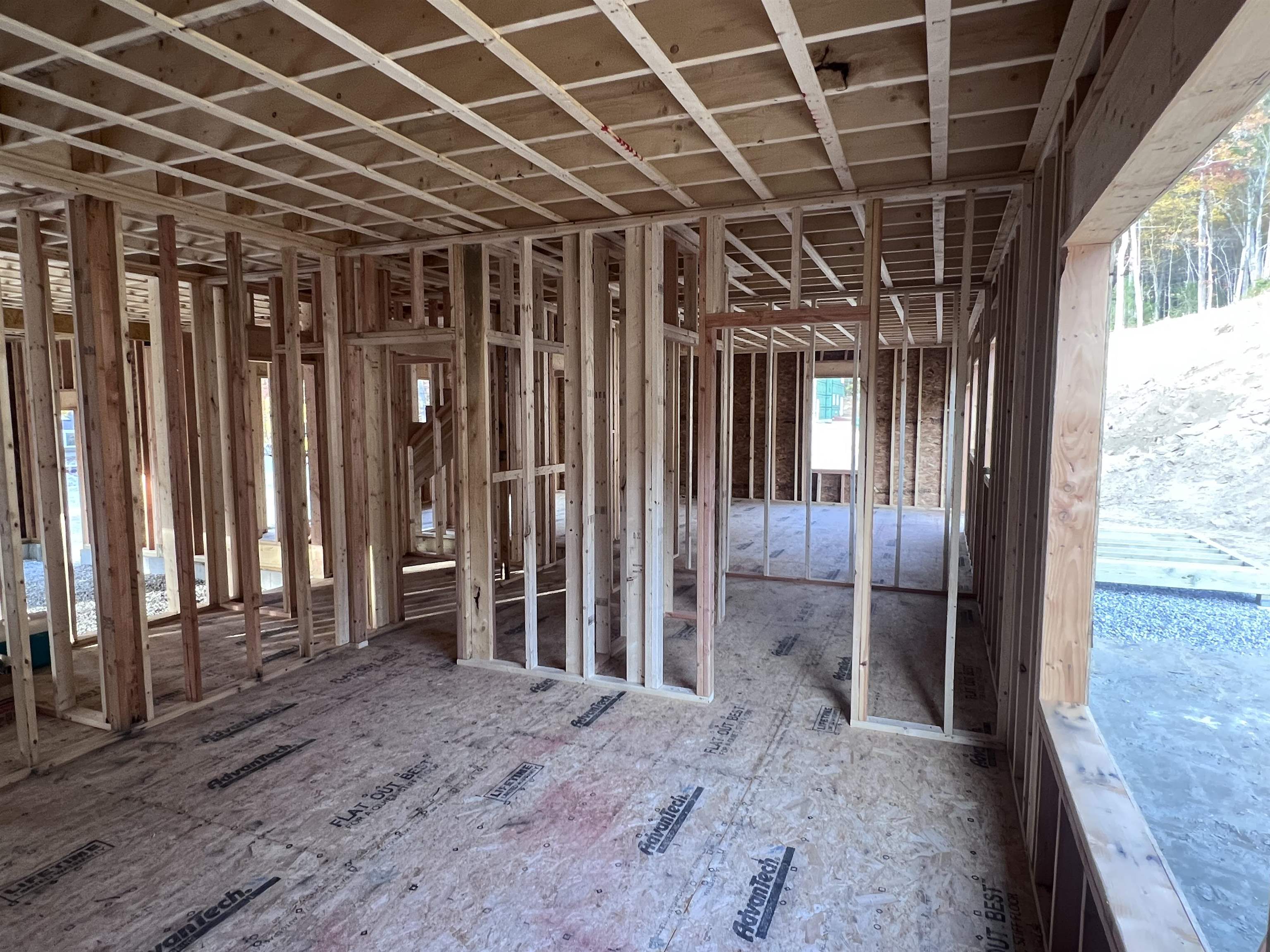 101-2 Seaverns Bridge Road Merrimack, NH 03054 - Photo 18 of 43