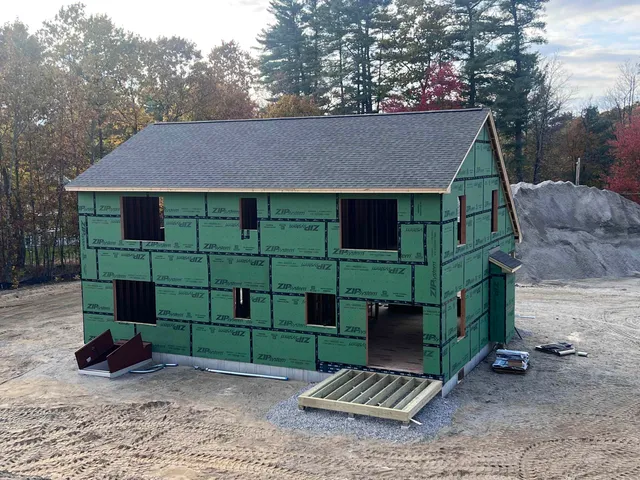 $849,900 | 101-2 Seaverns Bridge Road, Merrimack, NH 03054